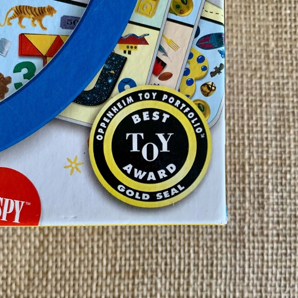 BRIARPATCH I SPY BINGO Match ‘n Play Challenge Game Ages 4 and Up - Picture 5 of 16